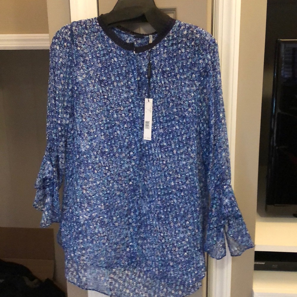 Elie Tahari silk blouse NWT size 2